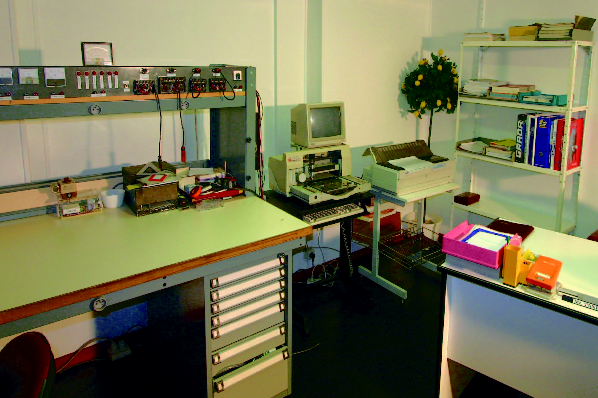 LABORATOIRE
